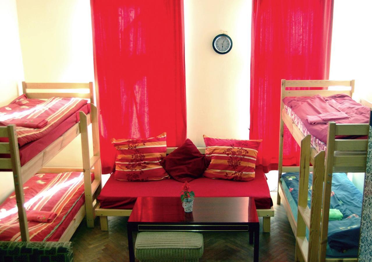 לבוב Hostel Drive מראה חיצוני תמונה